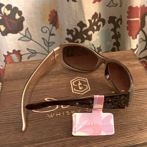 NWT Solargenics Women’s Fashion UV Sunglasses - Picture 2 of 4